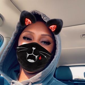 Meet your Posher, Tiffany